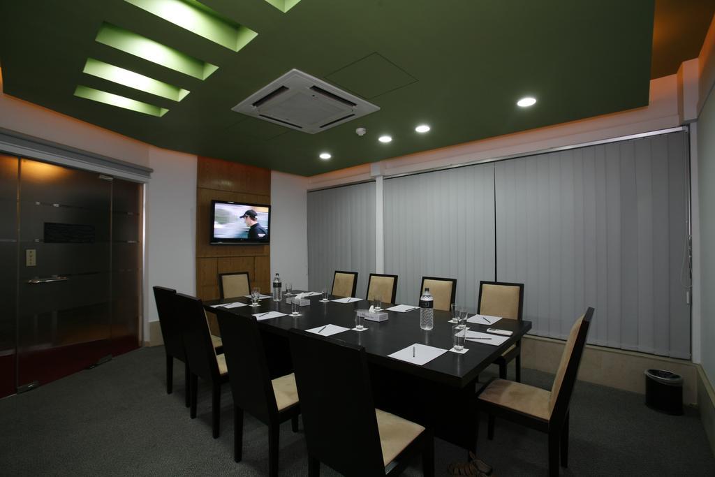 Platinum Suites Daca Exterior foto